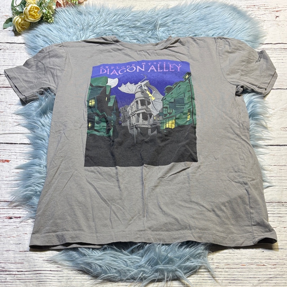 Wizarding World of Harry Potter Universal Studios Diagon Alley Graphic Tee sz S